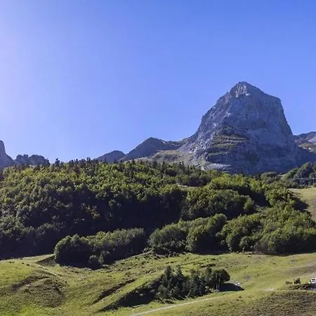Appartement 4 Pers Avec Vue Panoramique Sur Le Cirque De Gourette